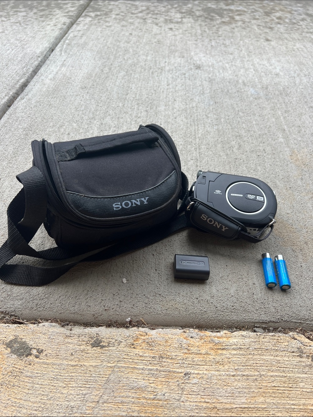 Sony Black Digital Camcorder with Carry Case and Accessories